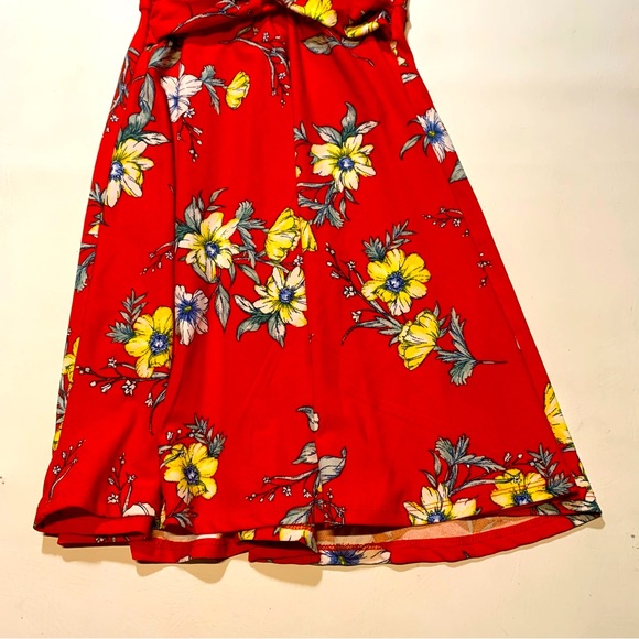 EUC Candie's Women's XS Dress Red Floral Print Sleeveless Fit & Flare Y2K - Picture 2 of 9
